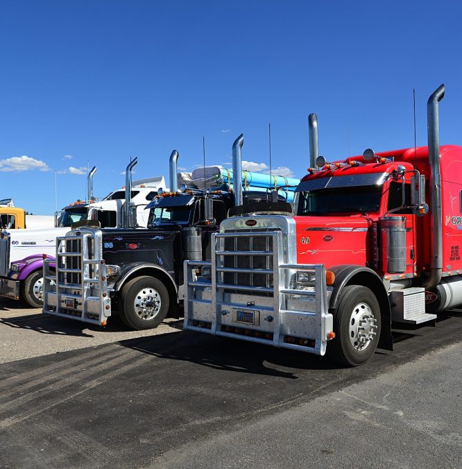 truck-602567_1920